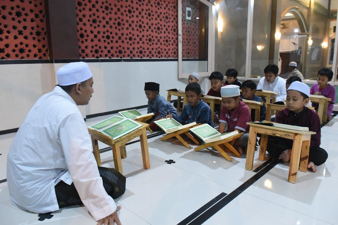 ../_BatikAssets/Images/Contents/34f9bd5e-42de-4330-b0fd-09e1e1bbd67b.JPG